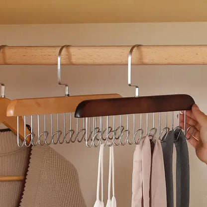 cintre-en-bois-multi-crochets-dressing