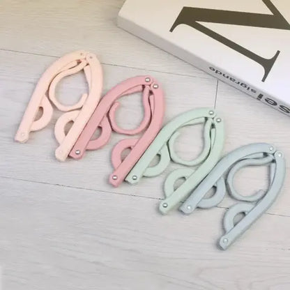 cintres-compact-multicolores