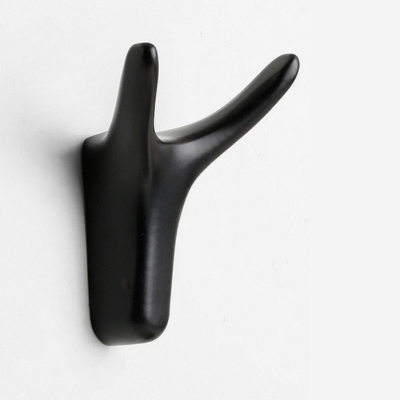 PATERE DESIGN | LAURA